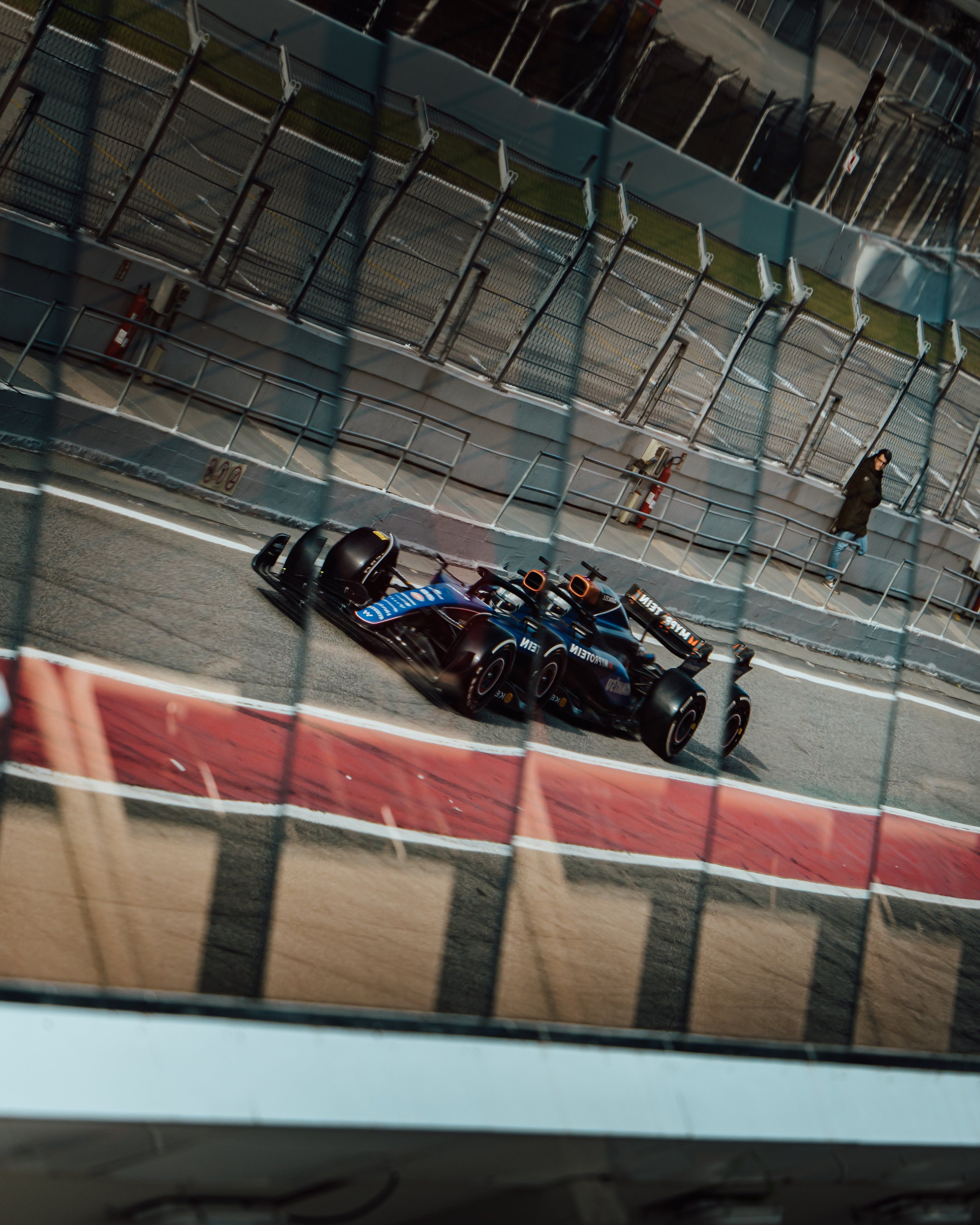 Installation lap complete. 