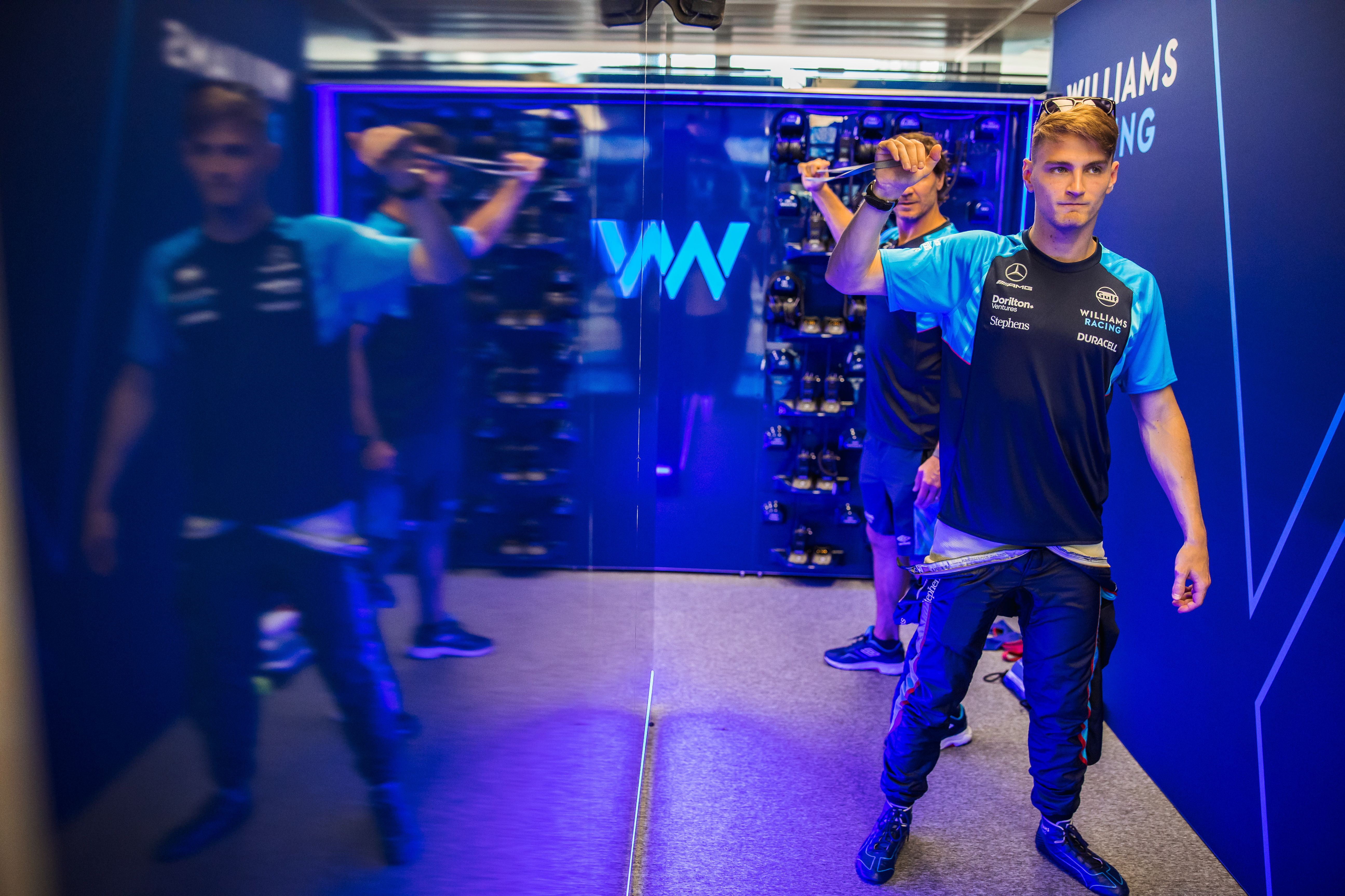 Logan prepares to qualify after FP3.