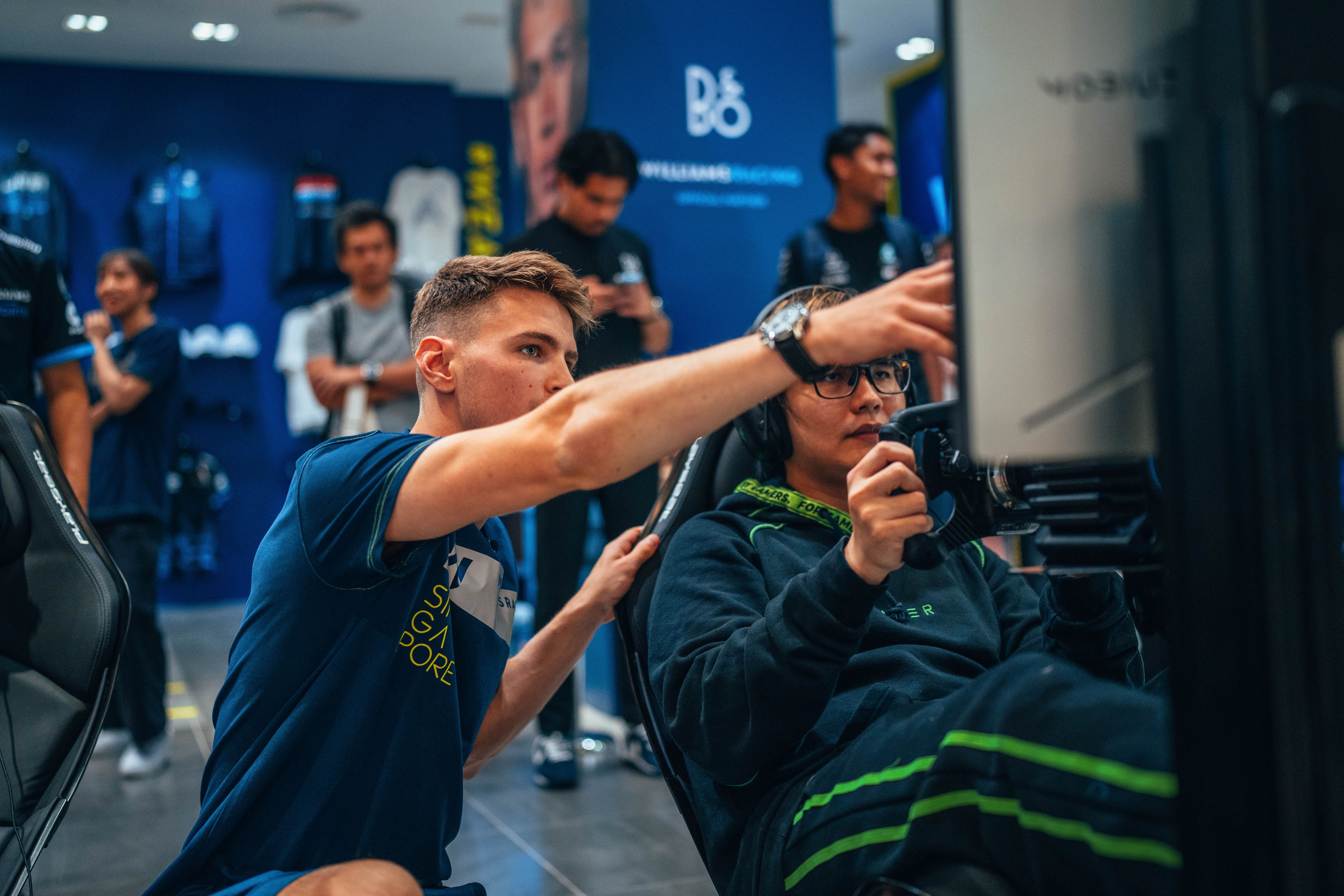 Getting some coaching from the leading F2 rookie, what a thrill!