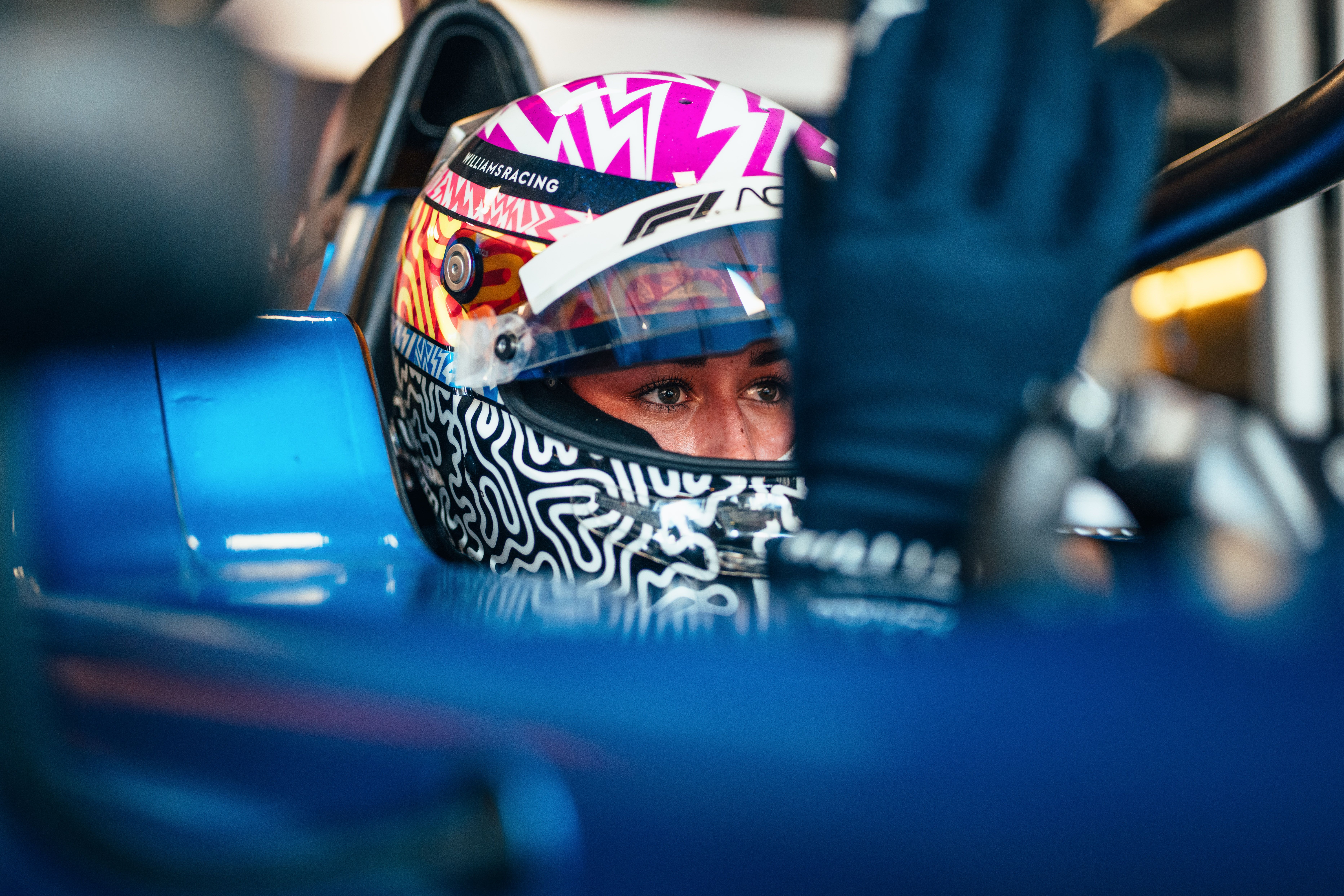 Two practice sessions to kick off the F1 Academy weekend.