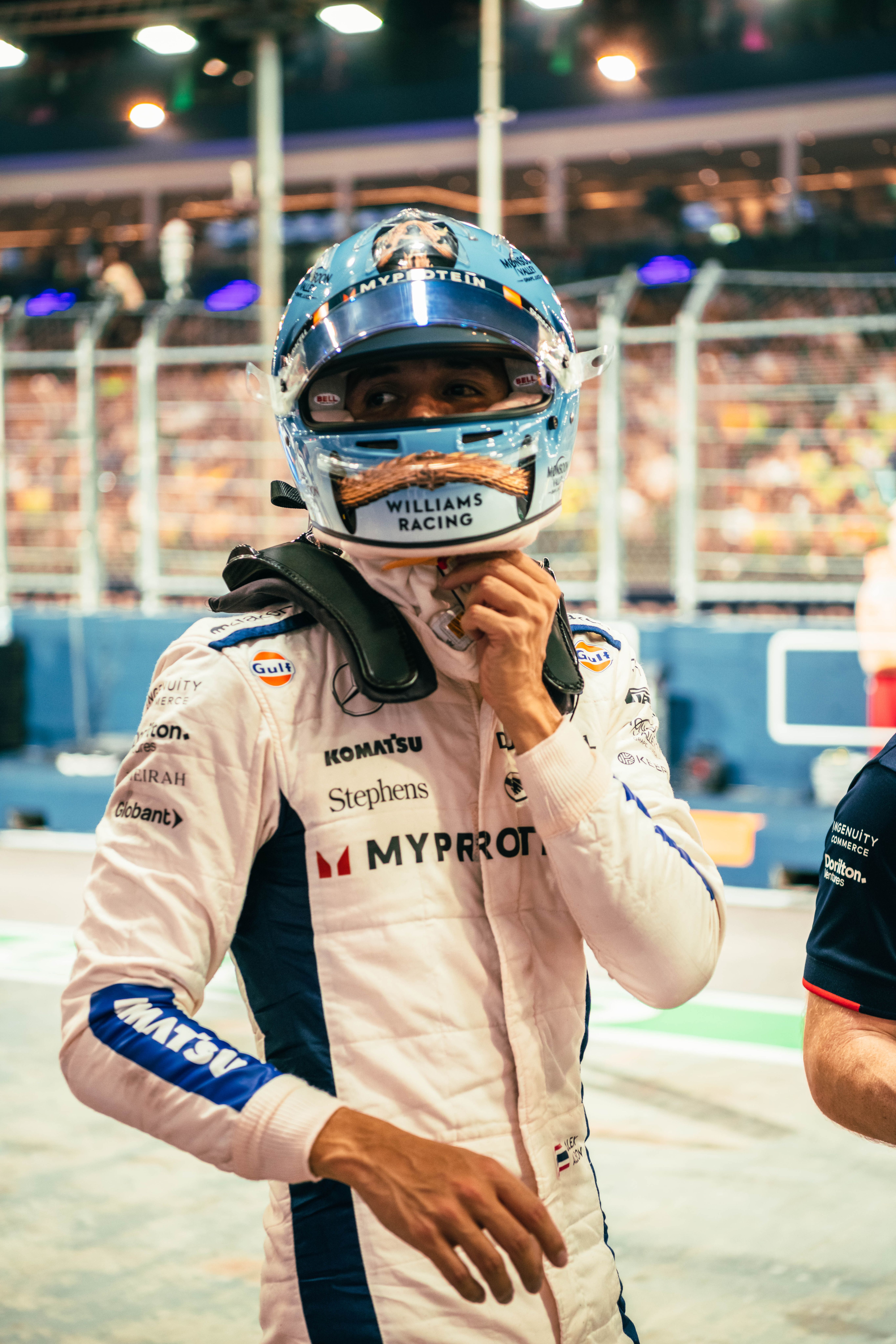 Still not over this helmet design!