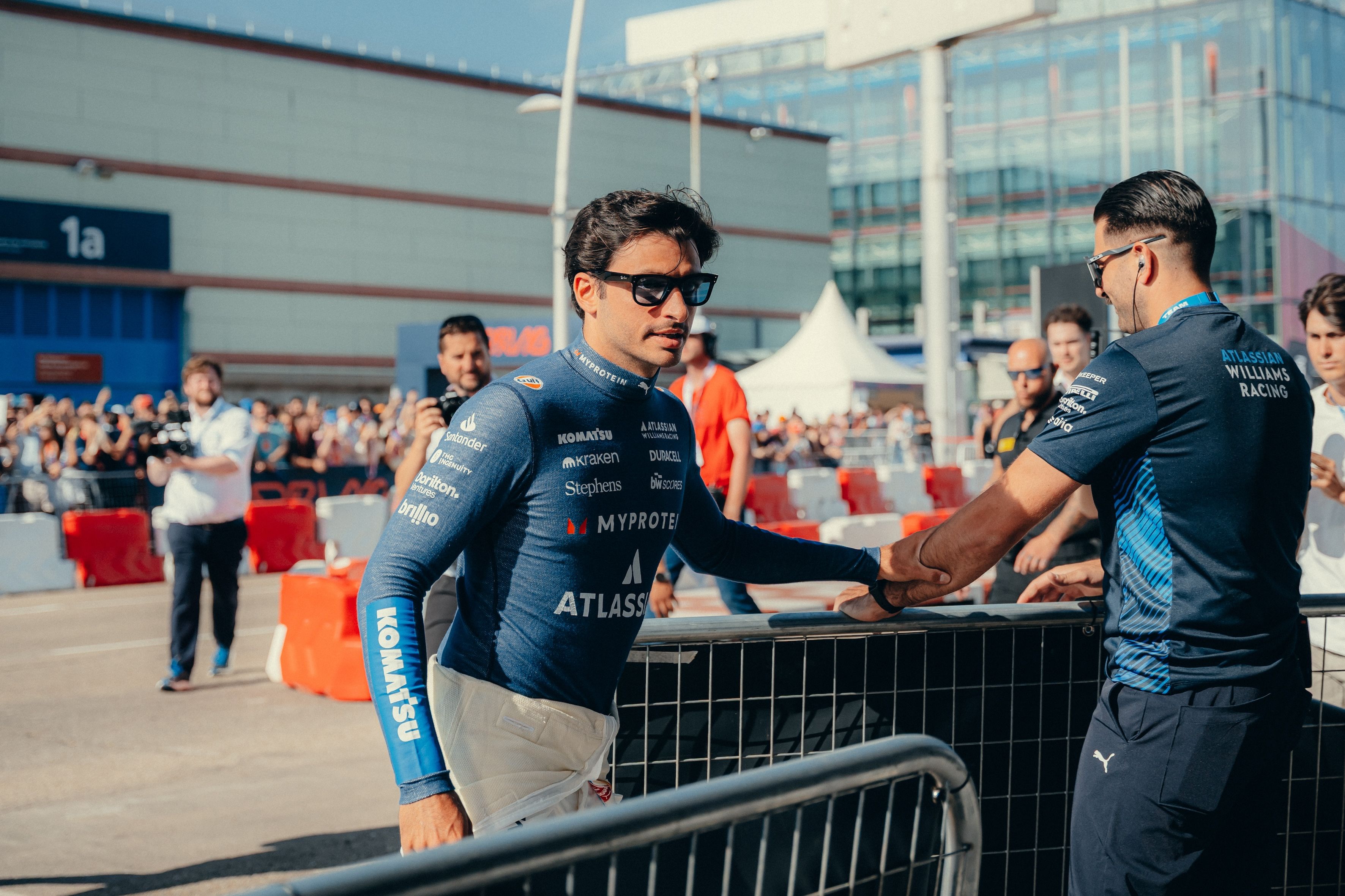 Arriving for a pretty cool Saturday.