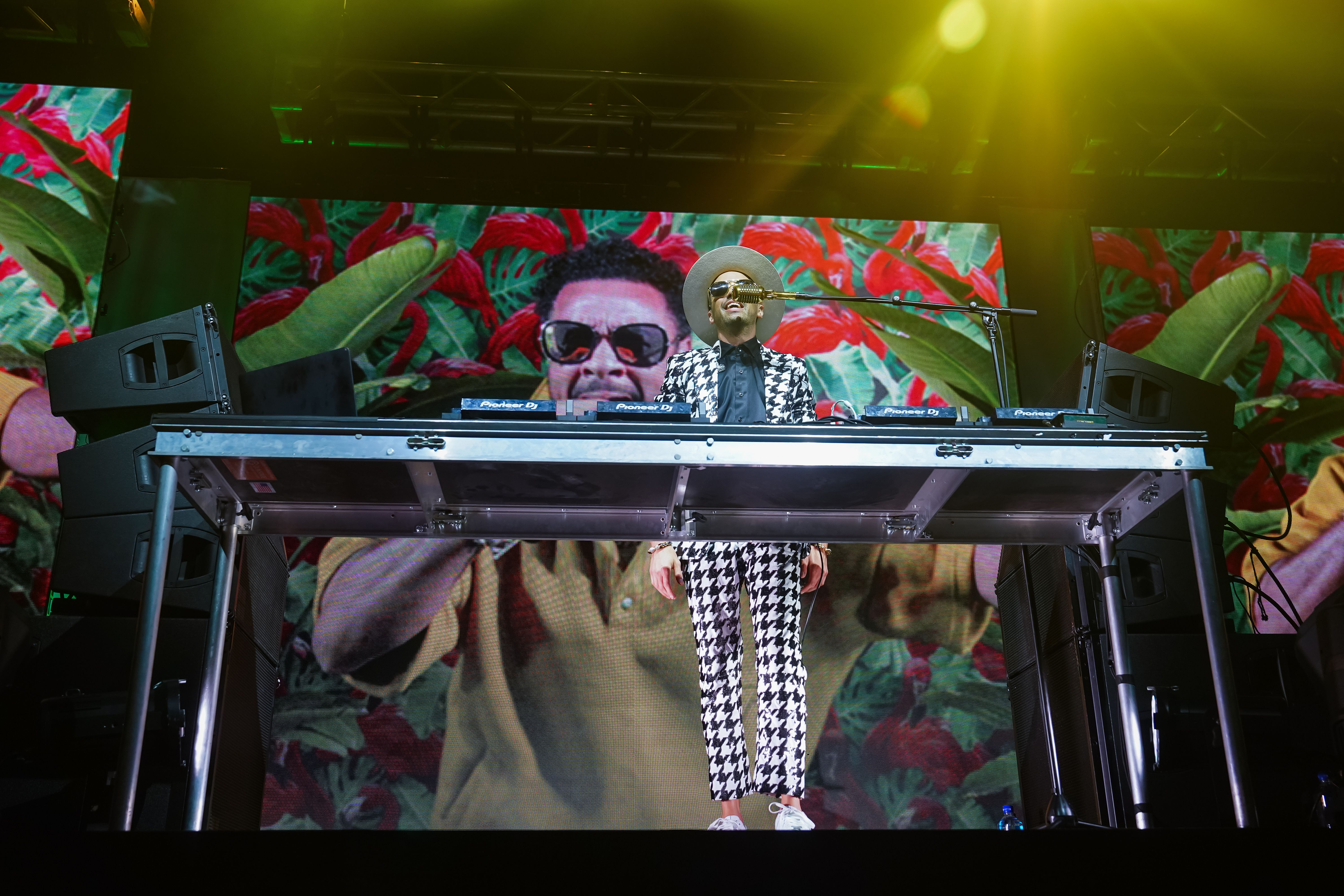 Bringing his popular Pass the Mic show to Austin