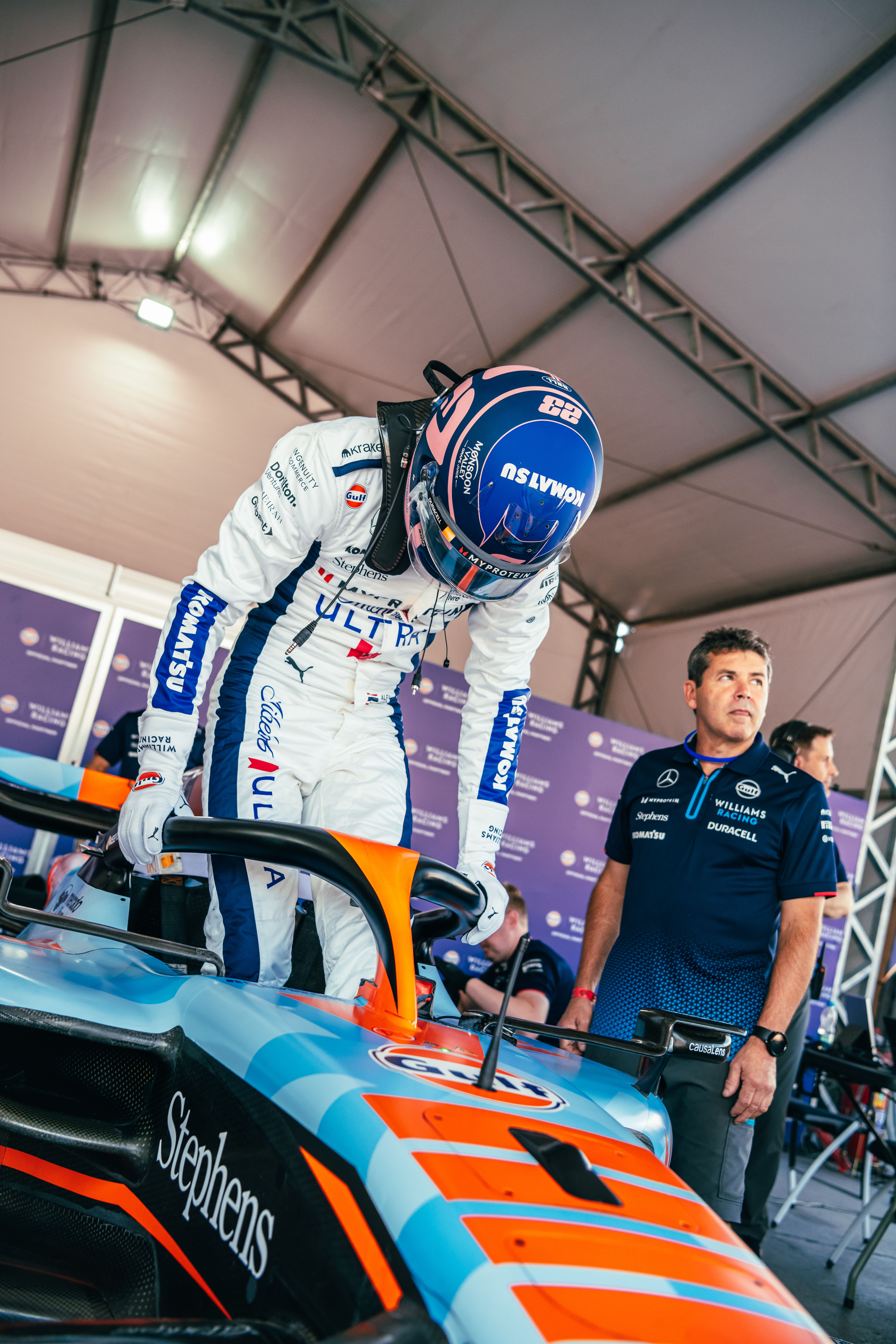 Back in the Bolder than Bold FW45.